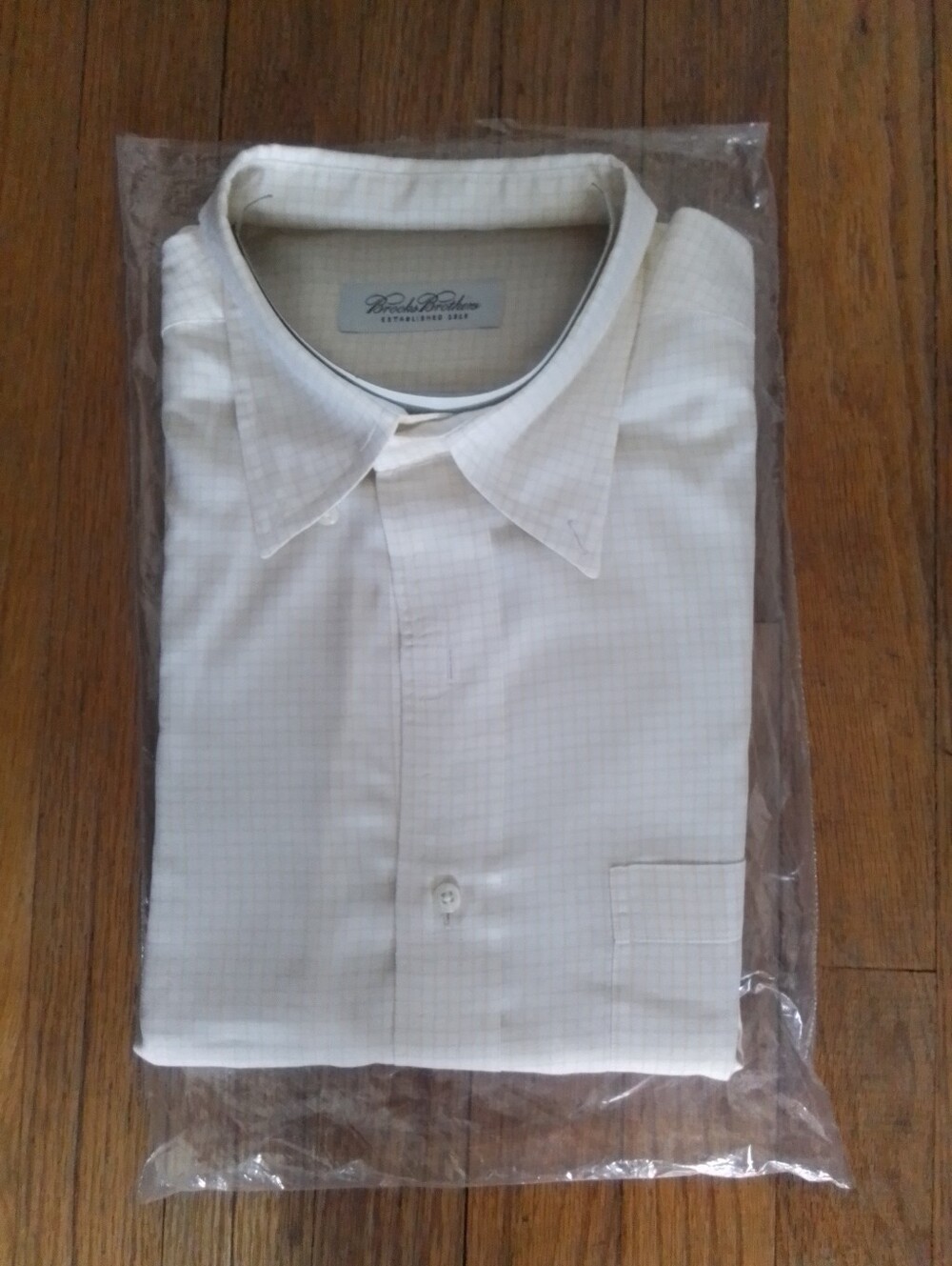 BROOKS BROTHERS MEN'S WHITE W/YELLOW CHECKED LONG SLEEVE DRESS SHIRT, 15-32/33